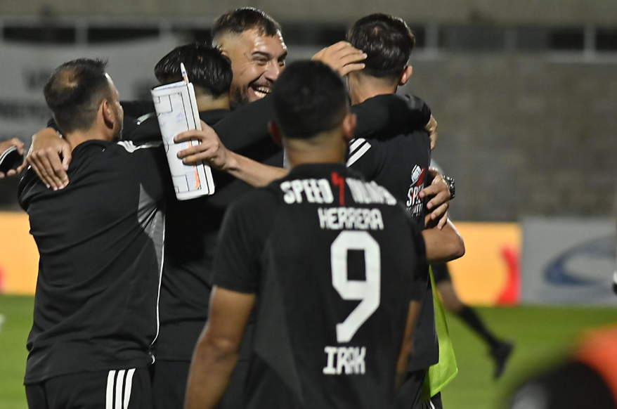 Riestra Instituto Clausura